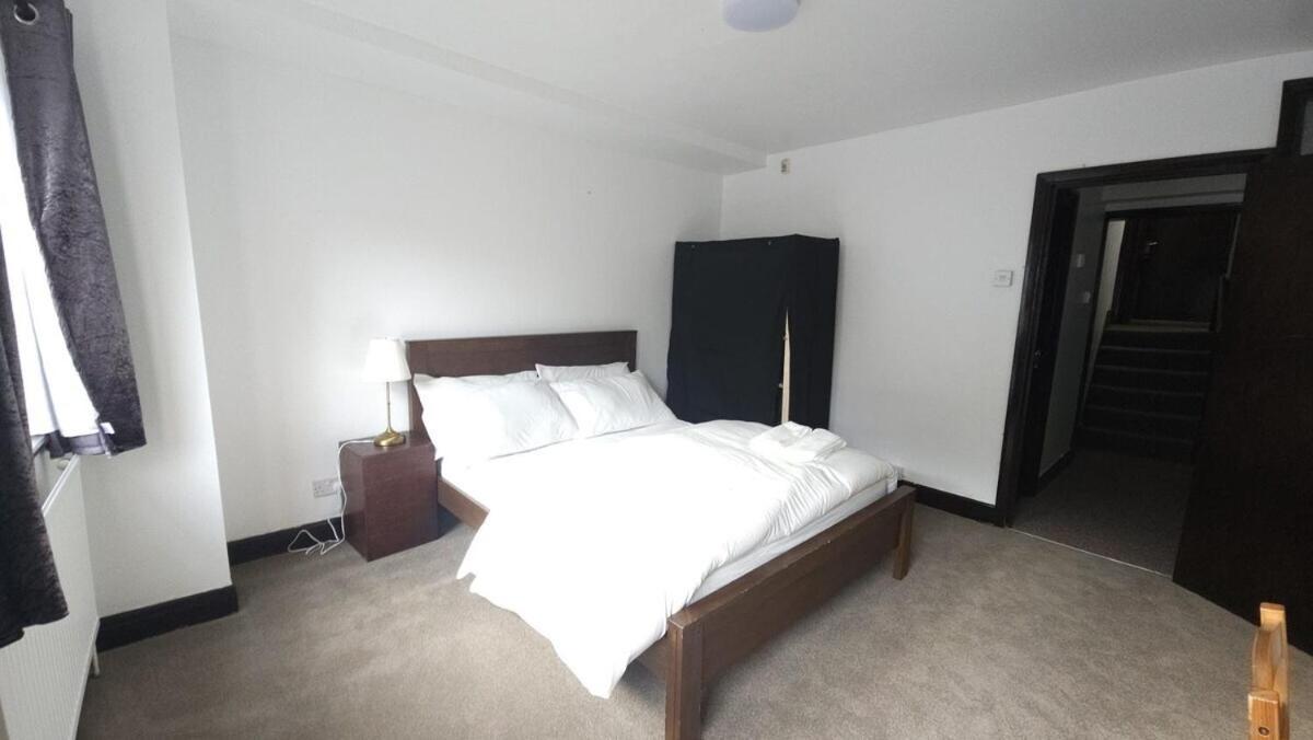 London Stockwell Station Apartment Номер фото
