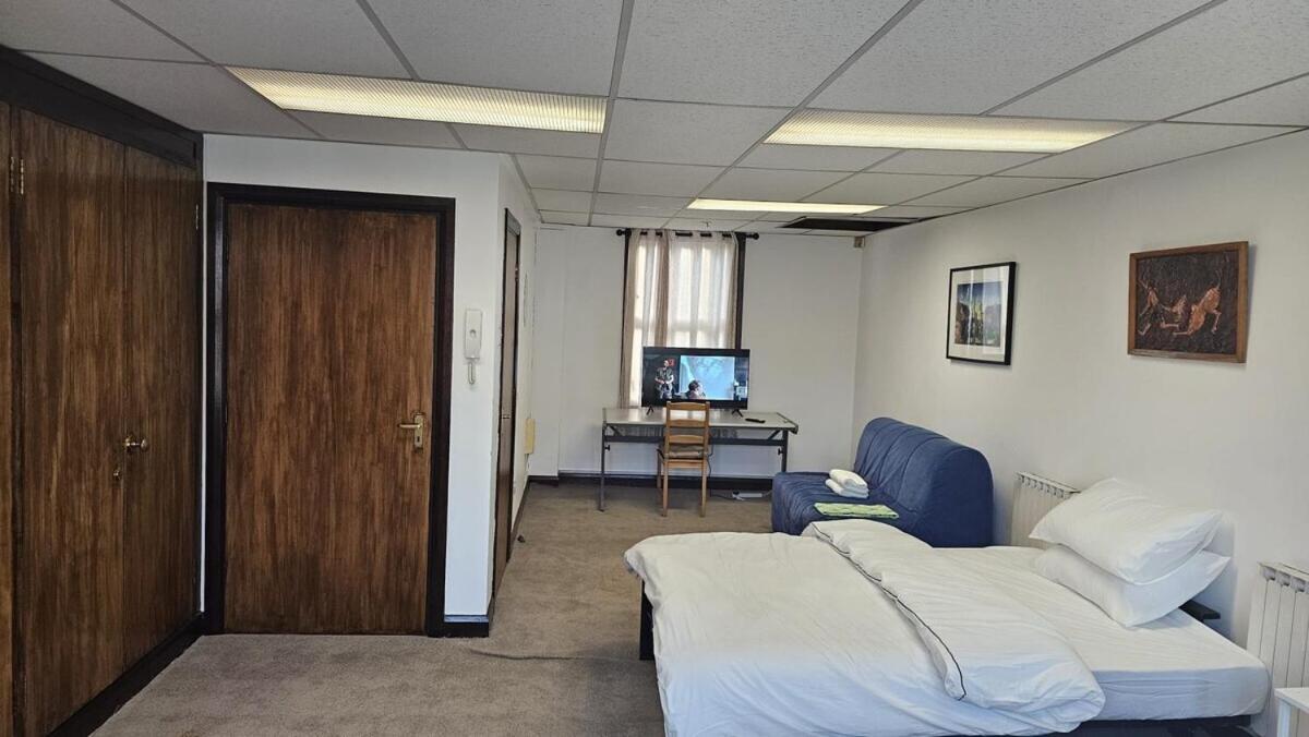 London Stockwell Station Apartment Номер фото